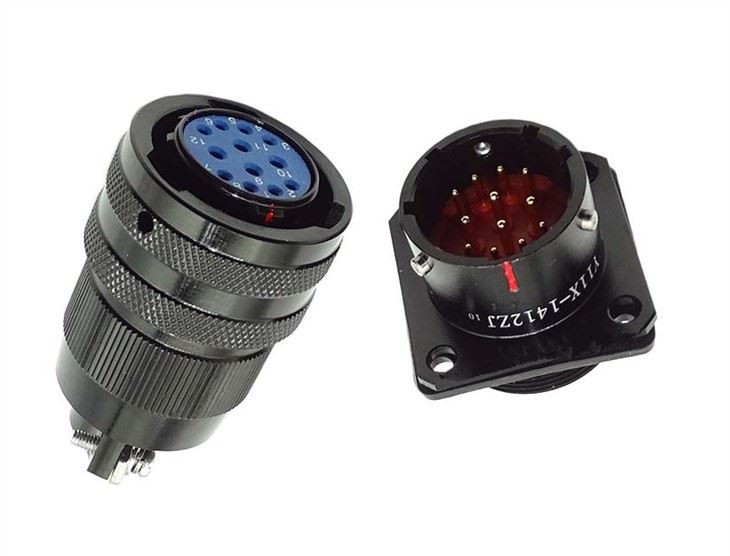 Curent ridicat de sex masculin și feminin Pogo Pin Connector