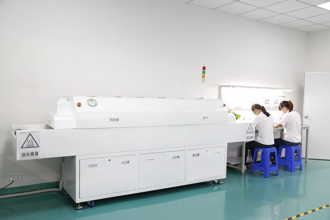 Lipirea prin reflow și lipirea prin valuri în proiectul Pogo Pin