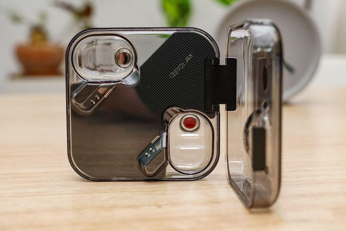 Nothing Ear (1) Căști Introducere