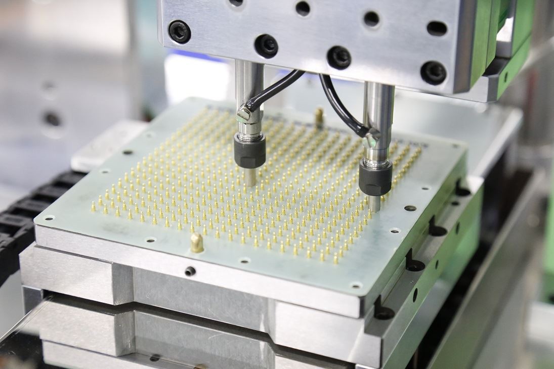 Șapte direcții ale designului mini-conectorului