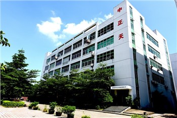 Cum să găsești un producător Pogo Pin potrivit