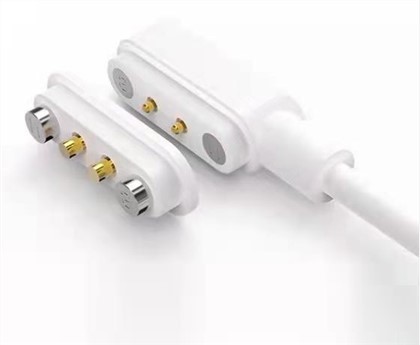 Adaptor cablu magnetic